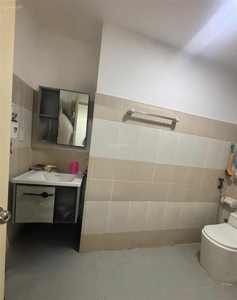 Cần bán gấp căn hộ conic garden 45m2 1pn, 1wc sổ hồng, giá 1,8 tỷ sổ hồng. ntcb, hỗ trợ vay 70%