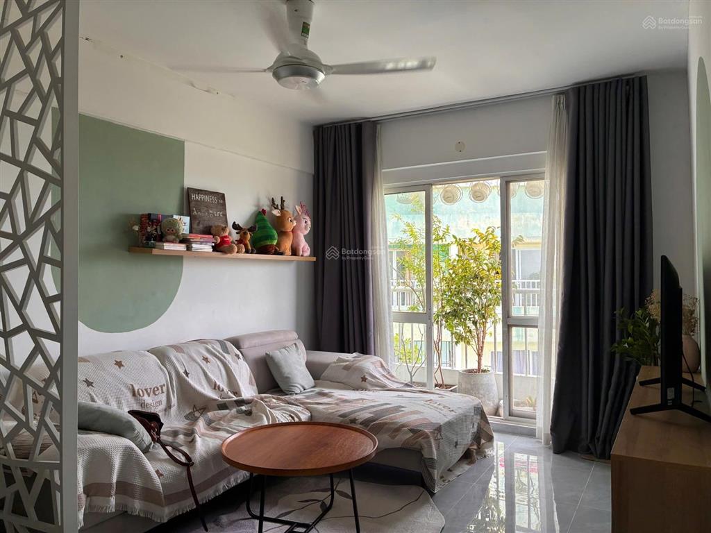 Chính chủ cần bán căn hộ conic garden. dt 66m, 2pn, 1wc giá 2,550 tỷ (sổ hồng).  0787 452 ***