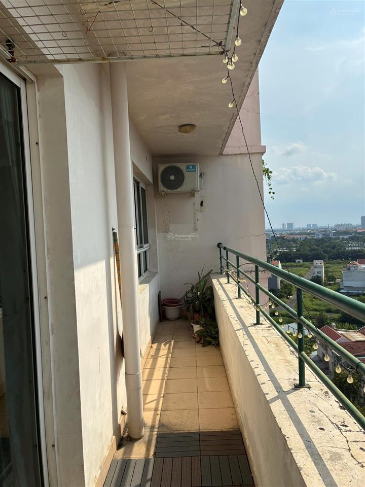 Chính chủ cần bán ch conic đông nam á 63m, 2pn, 1wc giá 2,2 tỷ, ntcb, sh,  0787 452 ***