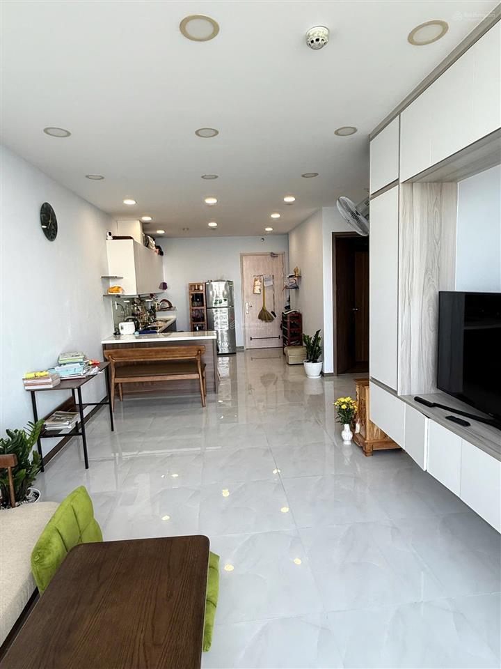 Chính chủ gửi bán ch calla garden, dt 73m, 2pn, 2wc. giá 3,3tỷ (sh) hỗ trợ bank 70%