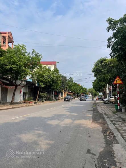Cần bán 50m² đại thịnh gần chợ hoa mê linh, mt 5m vuông đẹp, ô tô sát nhà, chỉ 1 tỷ 9