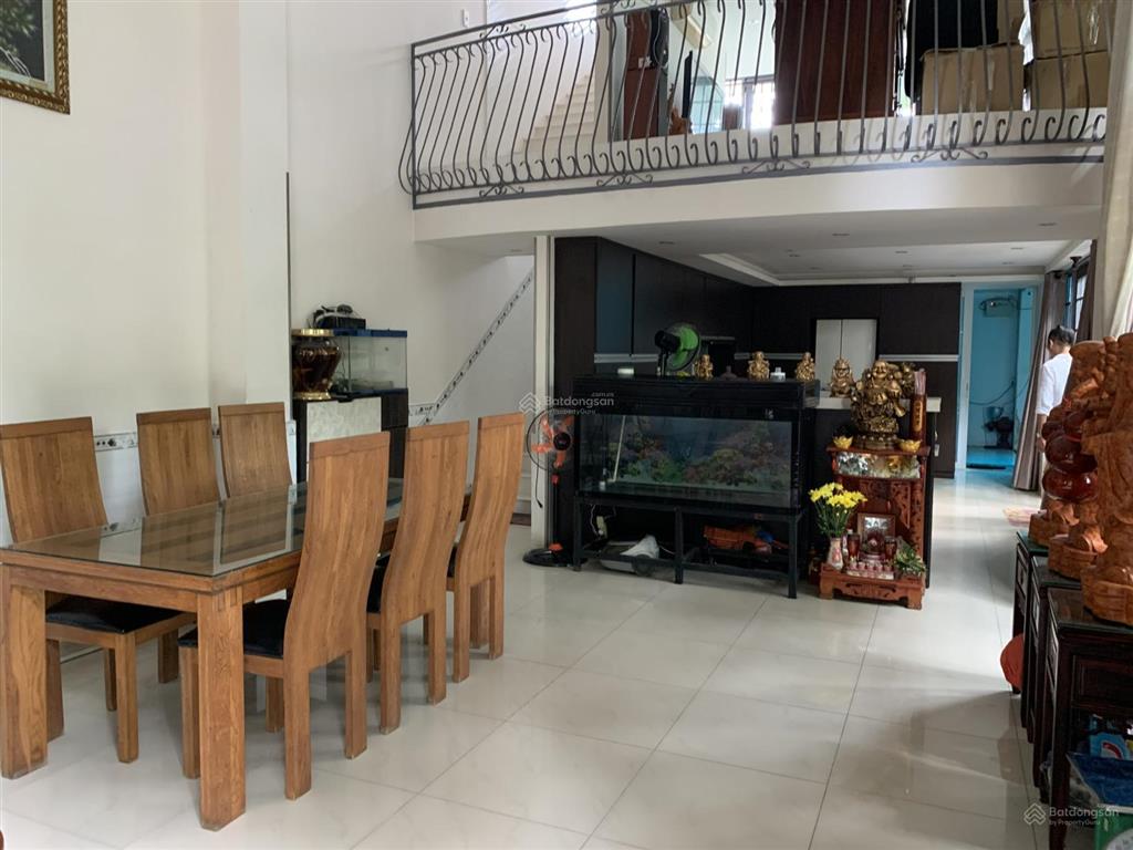 Bán nhà riêng 4pn, 5wc, dtsd 252m2 tại kdc phú xuân vạn phát hưng, giá 15 tỷđ tl
