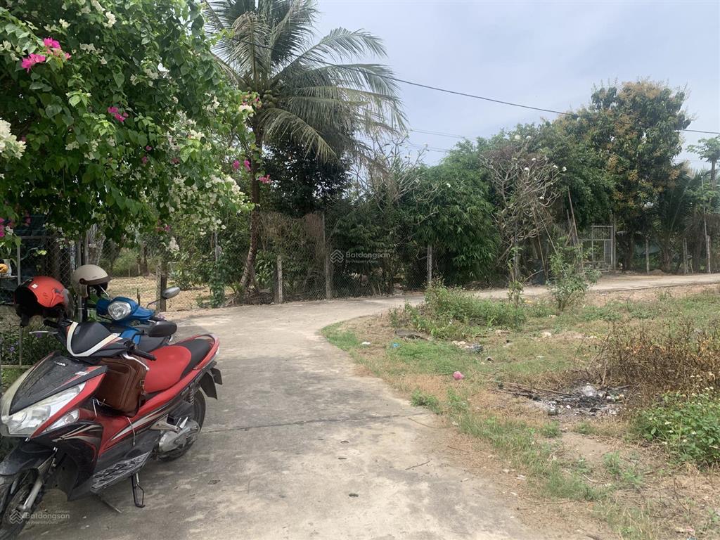 Cơ hội sở hữu đất rộng ngang 9m,có sẵn nhà cấp 4 ,tại diên khánh,giá ưu đãi 1,35 tỷ, dt171 m2