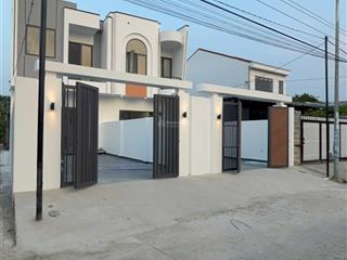 Bán nhà đẹp 121m2,xây mới 100% giá cực kỳ tốt đường ô tô vi vu ,tại diên thạnh, diên khánh.