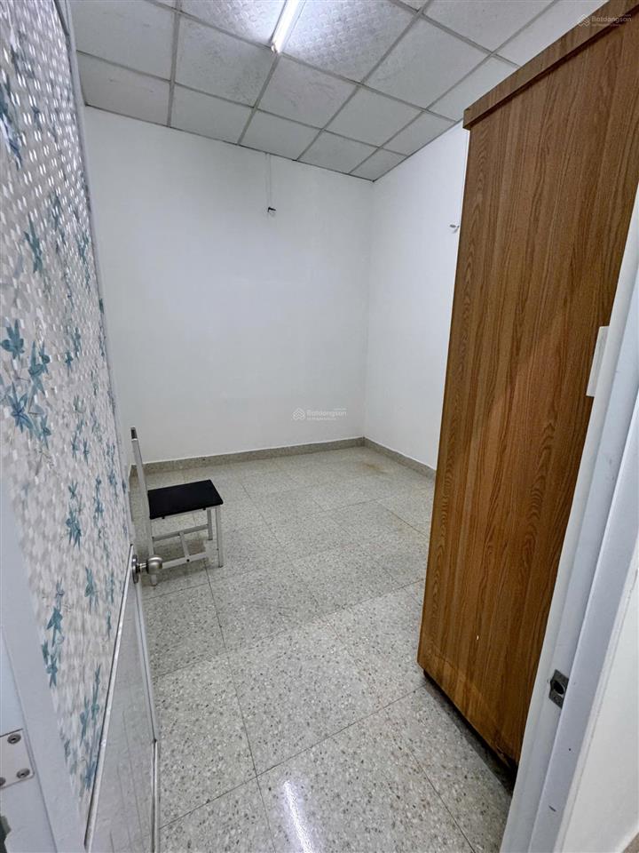 Bán gấp nhà riêng 100m2, 3pn, 2vs, sân trước sân sau, giá chỉ 2,499 tỷ