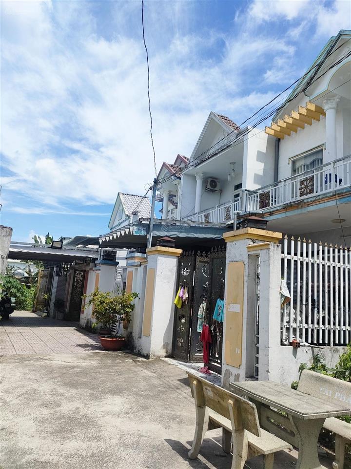Bán nhà khu vực 5 thị trấn đức hòa long an