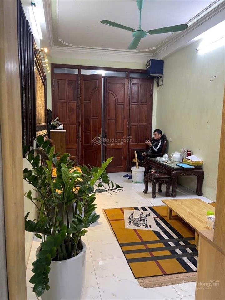 Chính chủ chào bán nhà 4 tầng 32 mét ở ngõ 470 đại mỗ hn