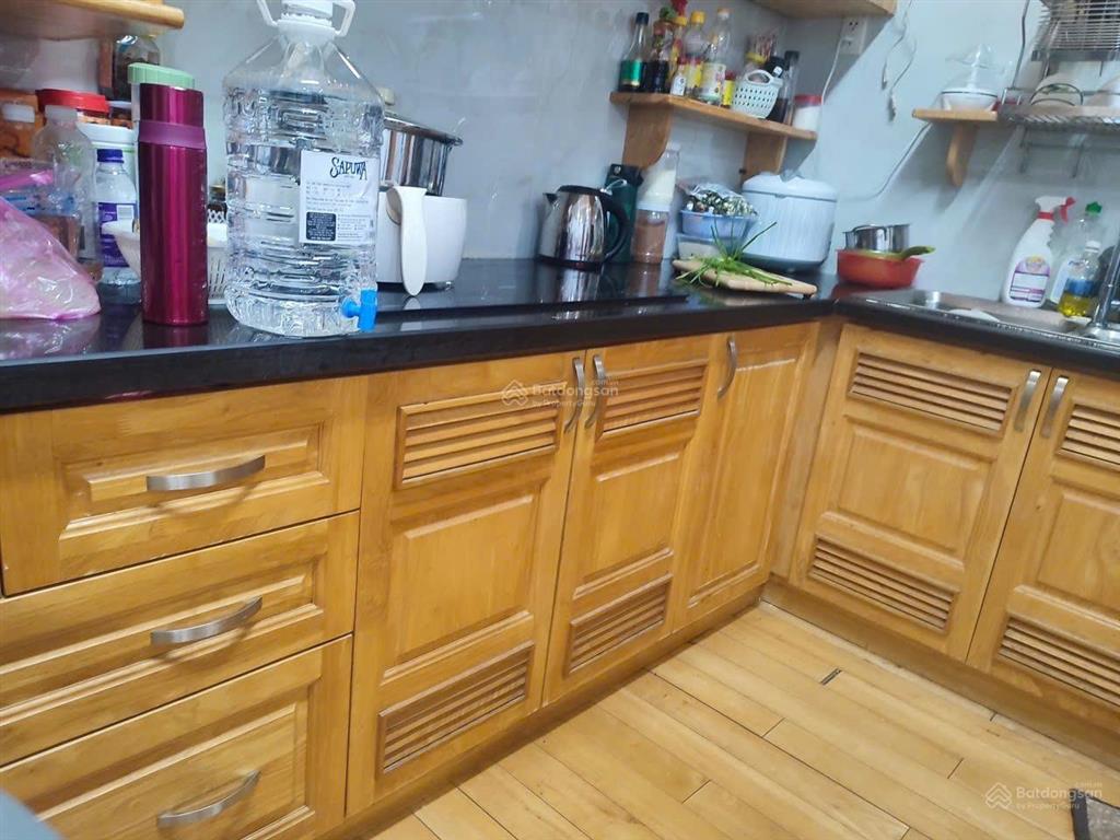 Cần bán chung cư nguyễn ngọc phương, dt 68m2 2pn 2wc tầng cao