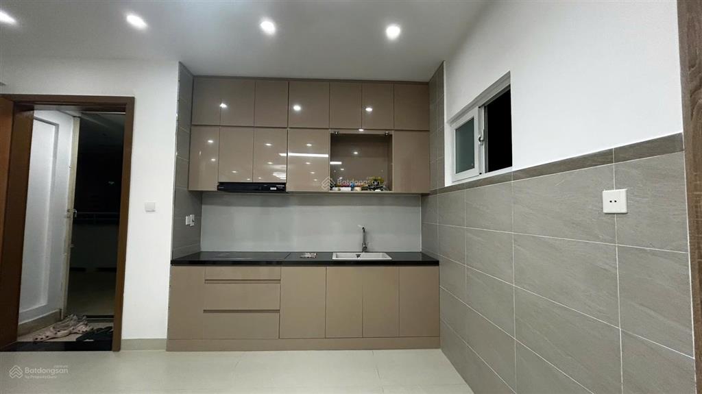 Bán chung cư nguyễn ngọc phương, dt 68m² 2pn 2wc, ban công view landmark81