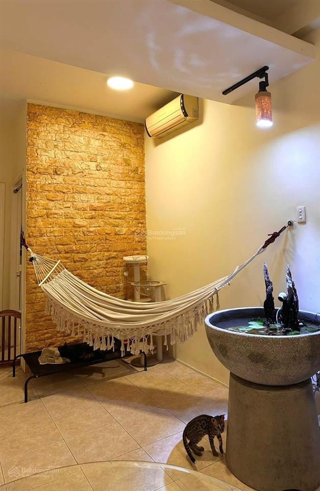 Bán chung cư nguyễn ngọc phương, dt 68m2 2pn 2wc tầng cao