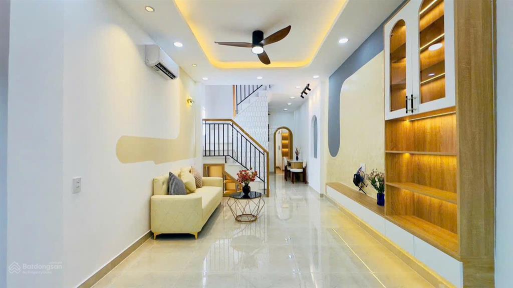 Bán nhà hẻm võ duy ninh, dt sử dụng 80m² có 3pn 3wc, nở hậu