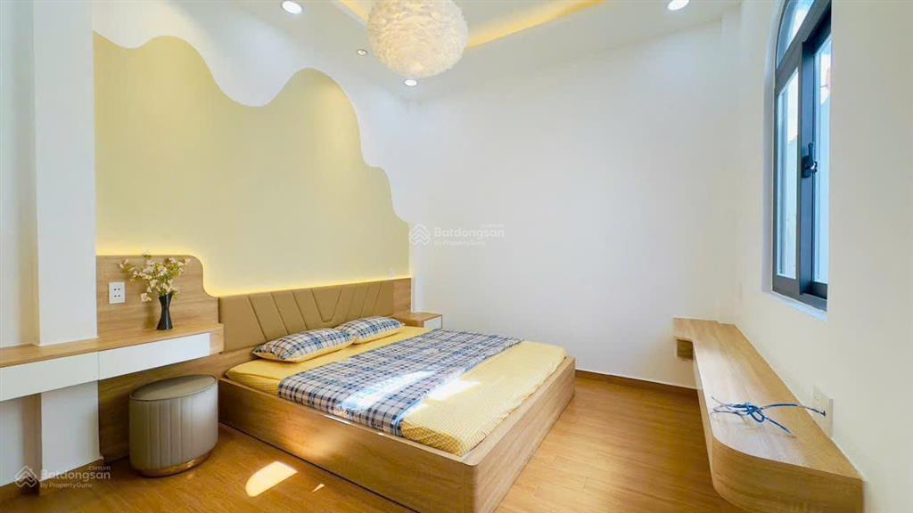 Bán nhà hẻm võ duy ninh, dt sử dụng 80m² có 3pn 3wc, nở hậu