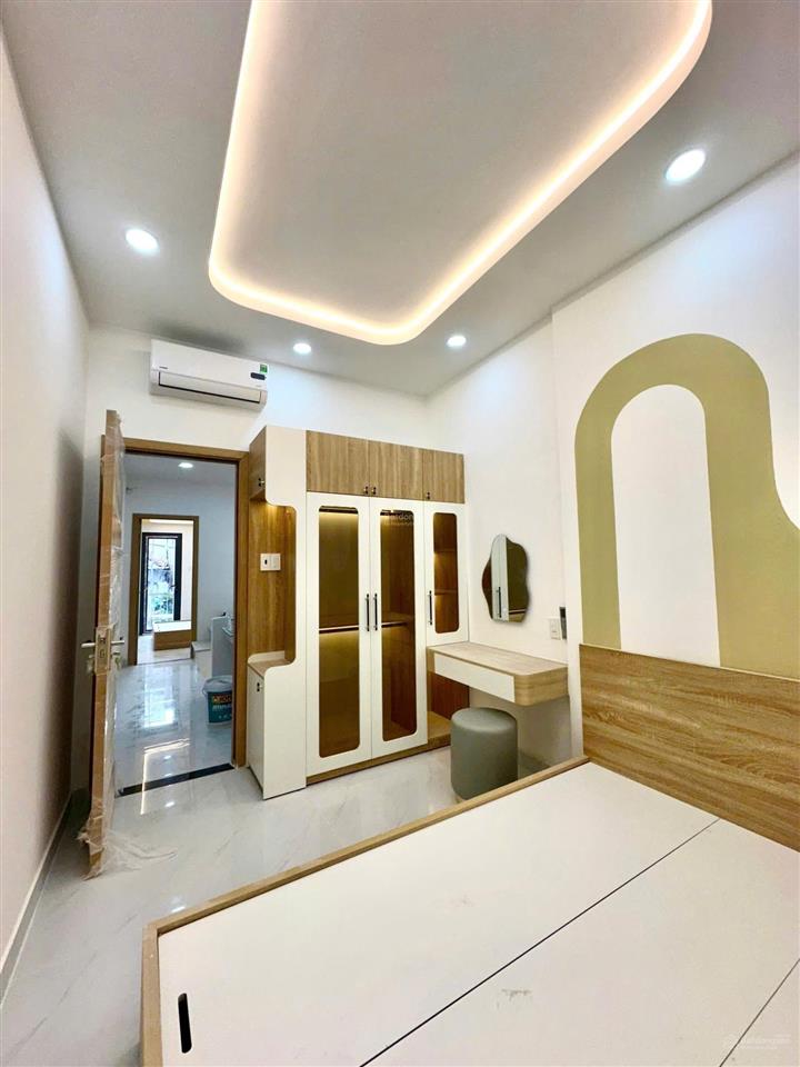 Bán nhà đẹp trệt lầu, 3pn 2wc full nội thất đường điện biên phủ, phường 17, bình thạnh