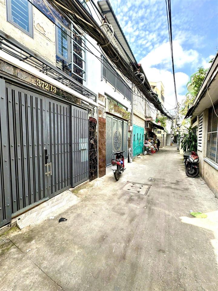 Bán nhà đẹp trệt lầu, 3pn 2wc full nội thất đường điện biên phủ, phường 17, bình thạnh