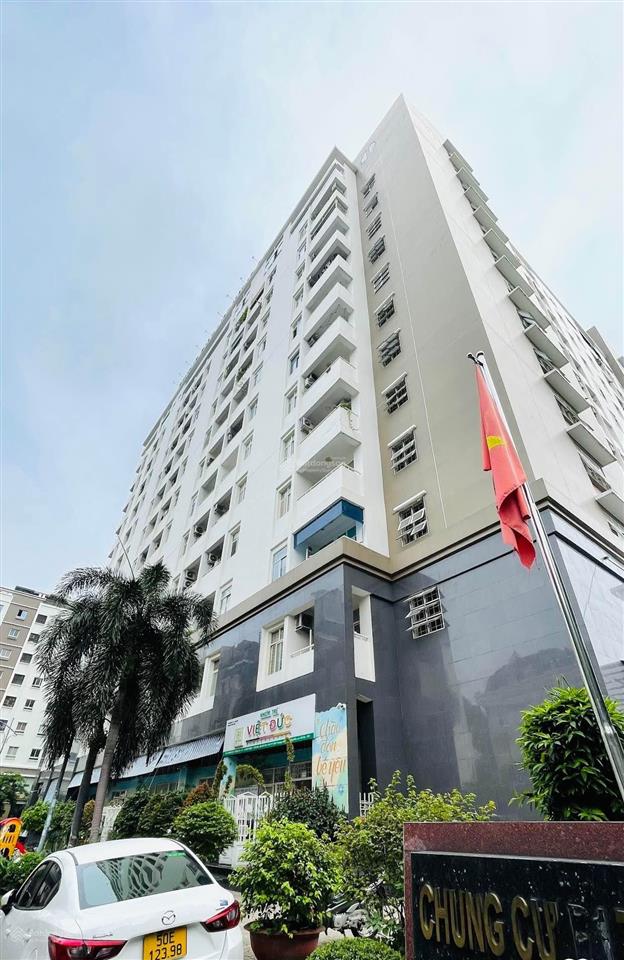 Bán chung cư b1 trường sa, dt 52m2 2pn 2wc tầng cao, ban công view ngoài