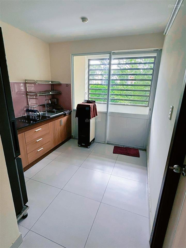 Bán chung cư b2 trường sa, dt 65m2 2pn 2wc căn góc