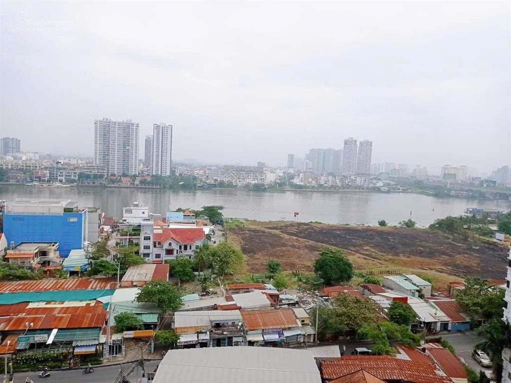 Bán chung cư thế kỷ 21, dt 75m2 2pn 1wc view sông tầng cao