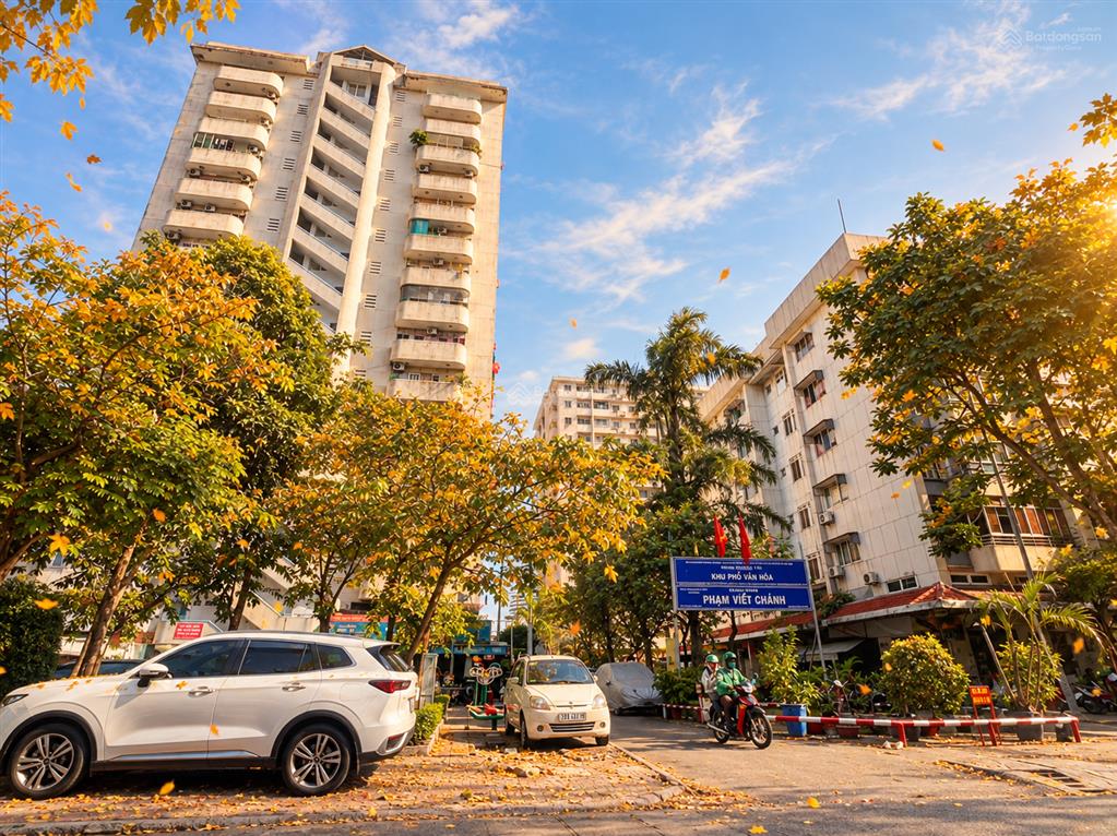 Bán căn góc chung cư phạm viết chánh, phường 19, dt 72m2 2pn 1wc tầng thấp