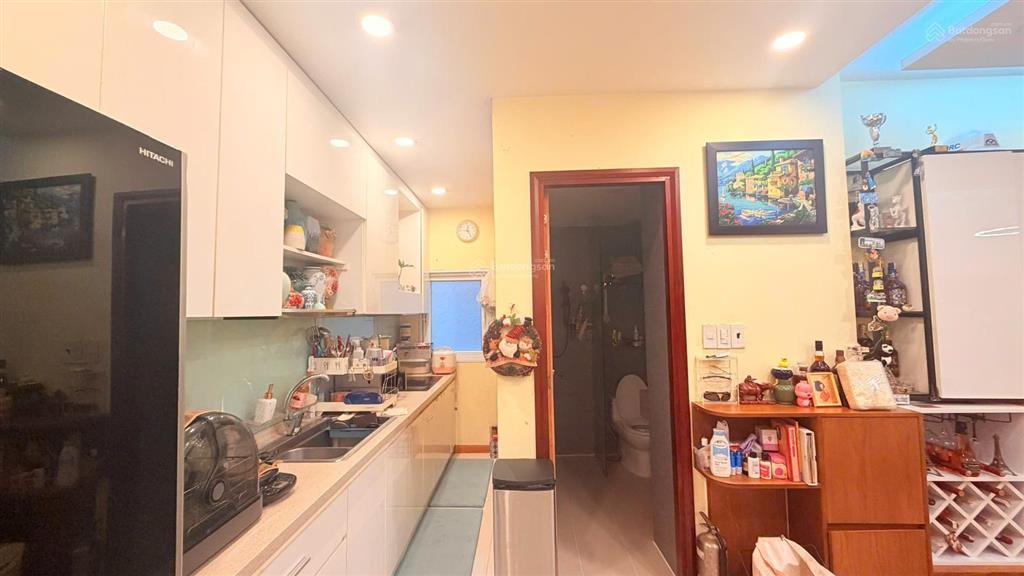 Bán chung cư ngô tất tố, lầu thấp thang bộ, dt 70m2 2pn 1wc