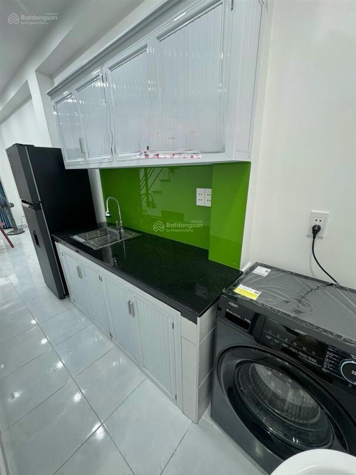 Bán nhà nhỏ hẻm xe hơi đường nguyễn cửu vân, p17, bình thạnh