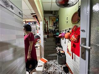 Bán nhà hẻm ba gác đường phan văn hân, dt 40m2 3pn 2wc