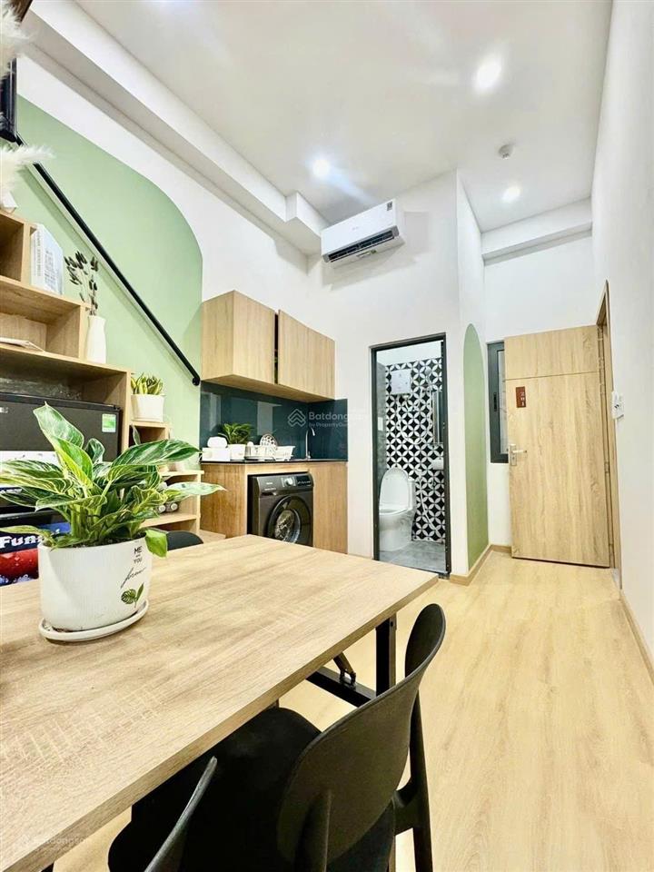 Bán chdv giá 14,9tỷ thu nhập 88tr/th đường phan huy ích