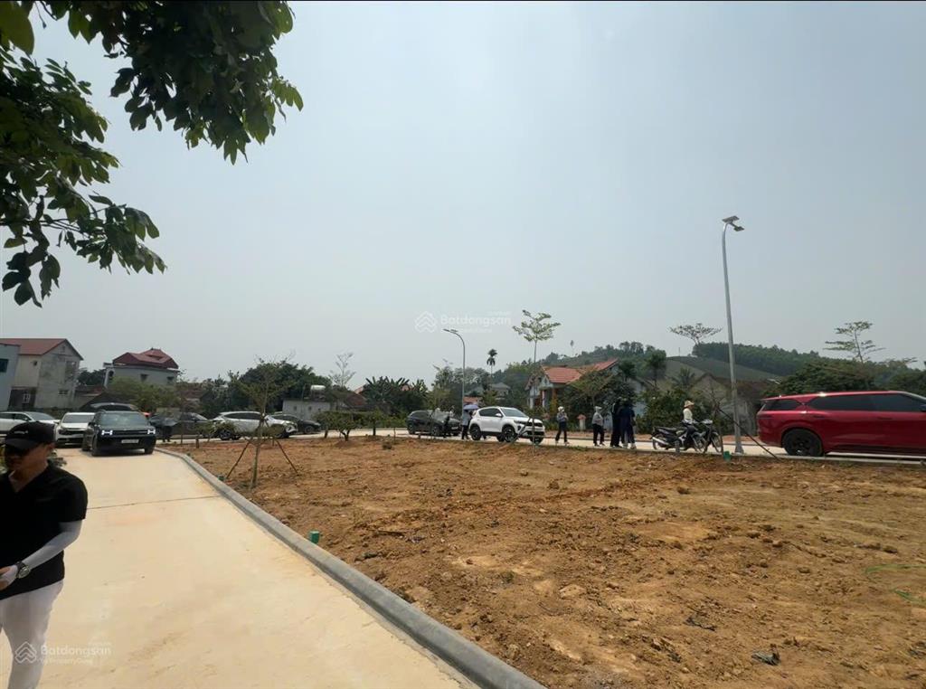 Chính chủ cần bán 700tr/mảnh. lõi kcn hà long  bỉm sơn, trung tâm hành chính công.