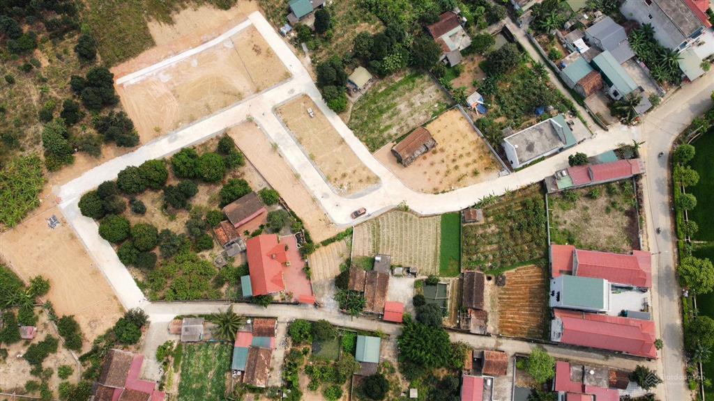 Chính chủ cần bán 700tr/mảnh. lõi kcn hà long  bỉm sơn, trung tâm hành chính công.