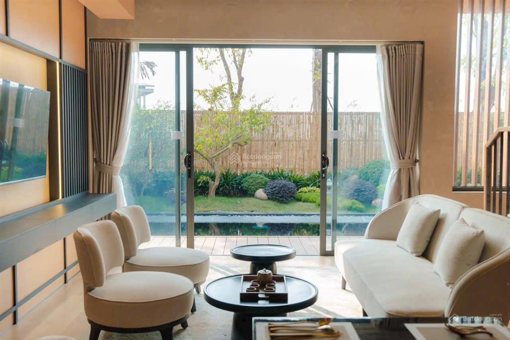 Chính chủ  cắt lỗ 13 tỷ  căn biệt thự 4 ngủ  đầy đủ nội thất  200m2  cho thuê lại 60tr/tháng