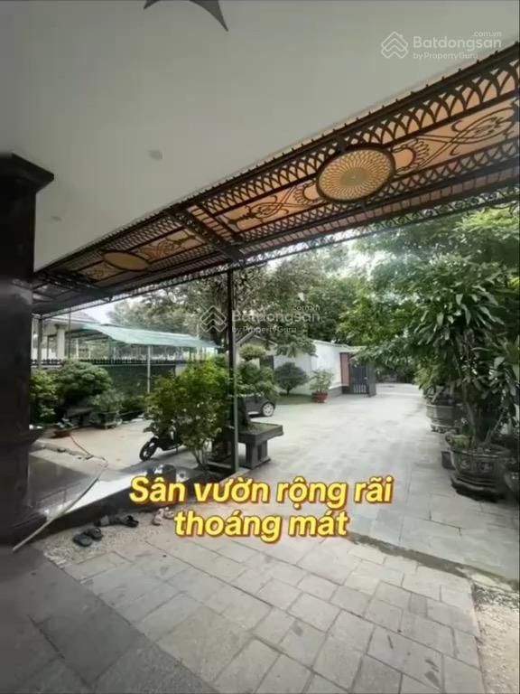 Nổi bật biệt thự trung tâm thành phố mới bình dương đi aeon mall, ga metro 5p, có hồ bơi, shop,..