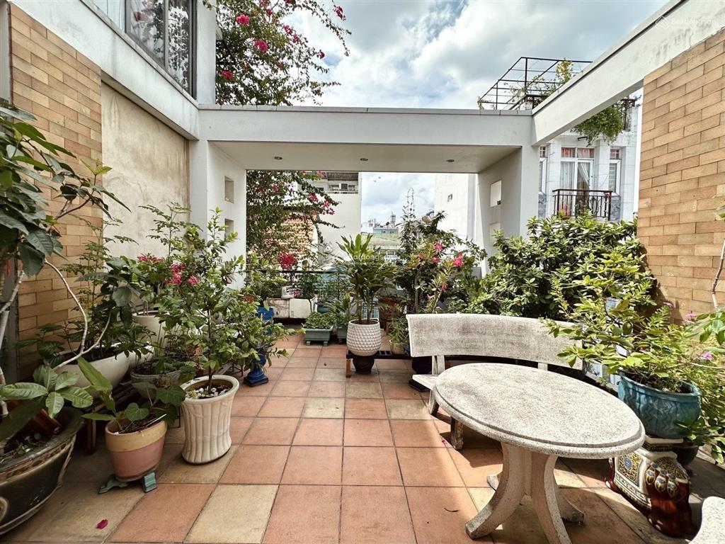 Bán nhà hẻm vip võ văn tần phường 5 quận 3 (6x10m, 3 lầu) giá 14 tỷ