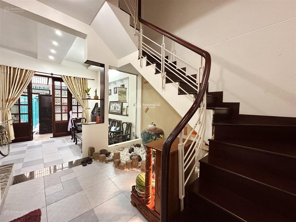 Hẻm xe hơi 6m thành thái phường 14 quận 10 (4.5x16m, 2 lầu) giá 17.9 tỷ