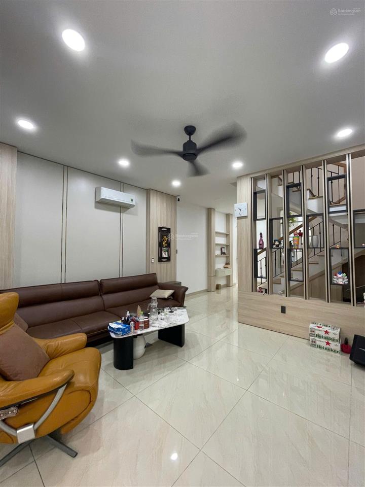Bán nhà hẻm vip võ văn tần phường 5 quận 3 (5x12m, 2 lầu sân thượng) giá 15,5 tỷ