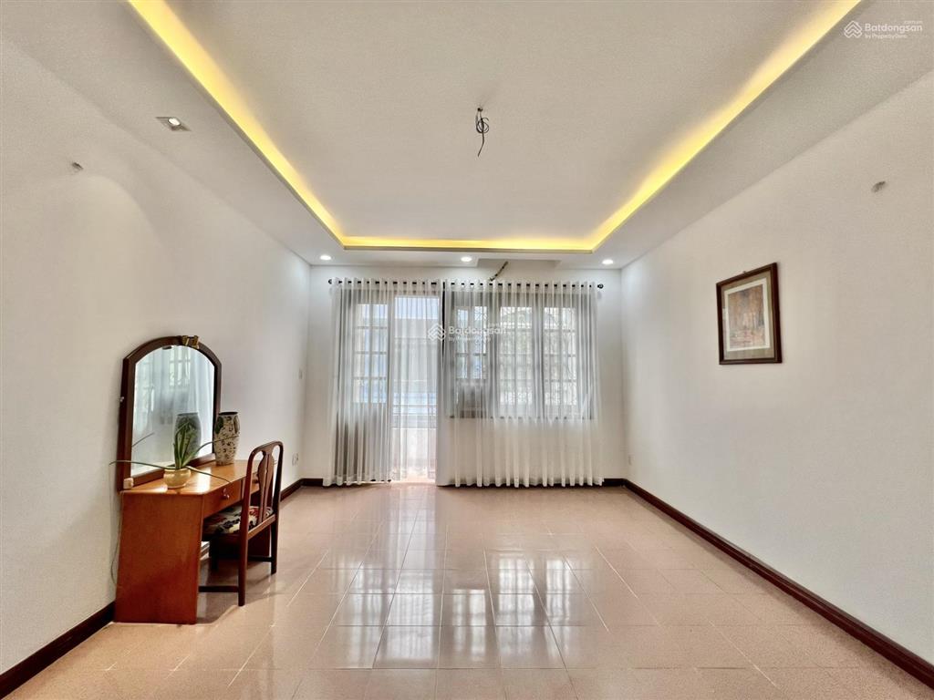 Bán nhà hẻm vip võ văn tần phường 5 quận 3 (3.1x11m, 2 lầu) giá 7.9 tỷ