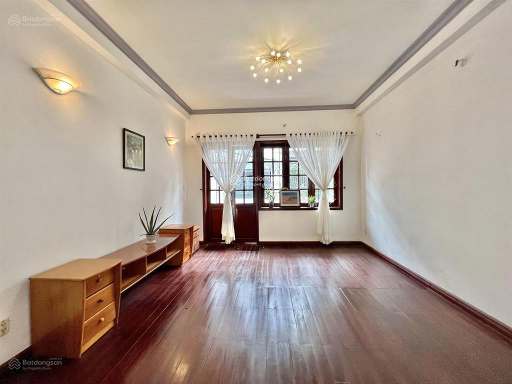 Bán nhà hẻm vip võ văn tần phường 5 quận 3 (3.1x11m, 2 lầu) giá 7.9 tỷ