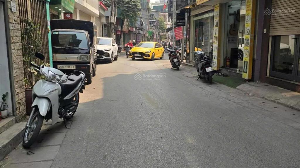Bán đất tặng nhà ngõ thống nhất đại la, dt 57,2m², cách phố 100m, sổ đỏ, giá 7,72 tỷ