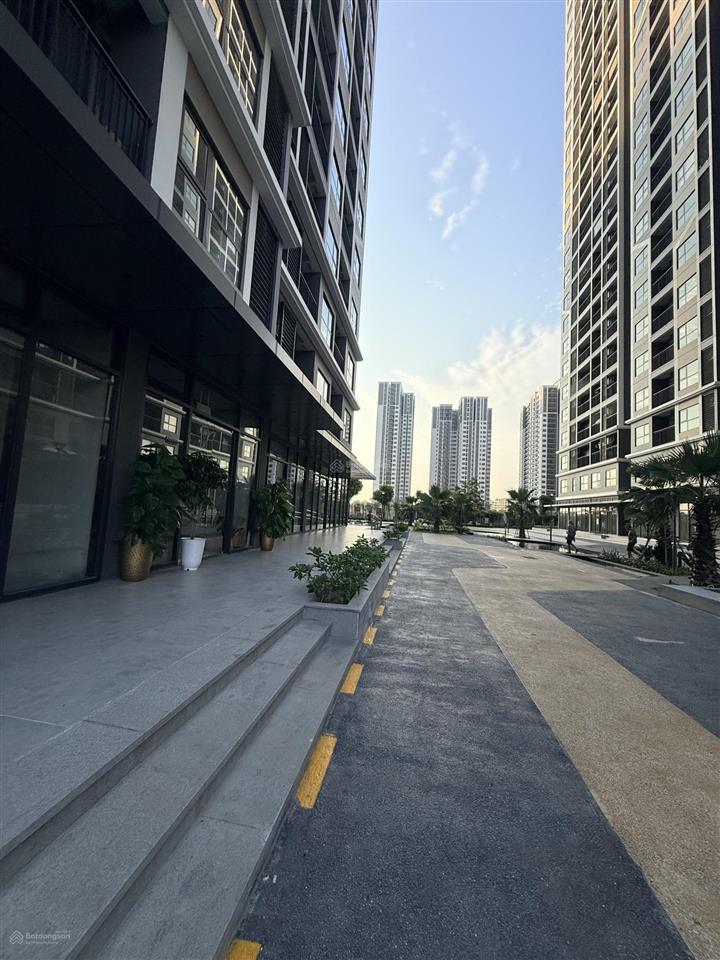 Cho thuê shophouse tại the beverly  vinhomes ocean park, giá cực chất 10 triệu/th, 30m2