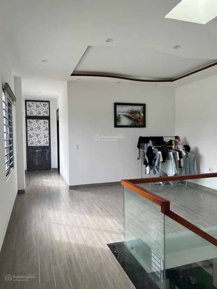 Chủ cần tiền bán nhà 171m2 3 pn, mặt tiền an dương vương  điện dương nhà đẹp giá rẻ, gần biển tiện