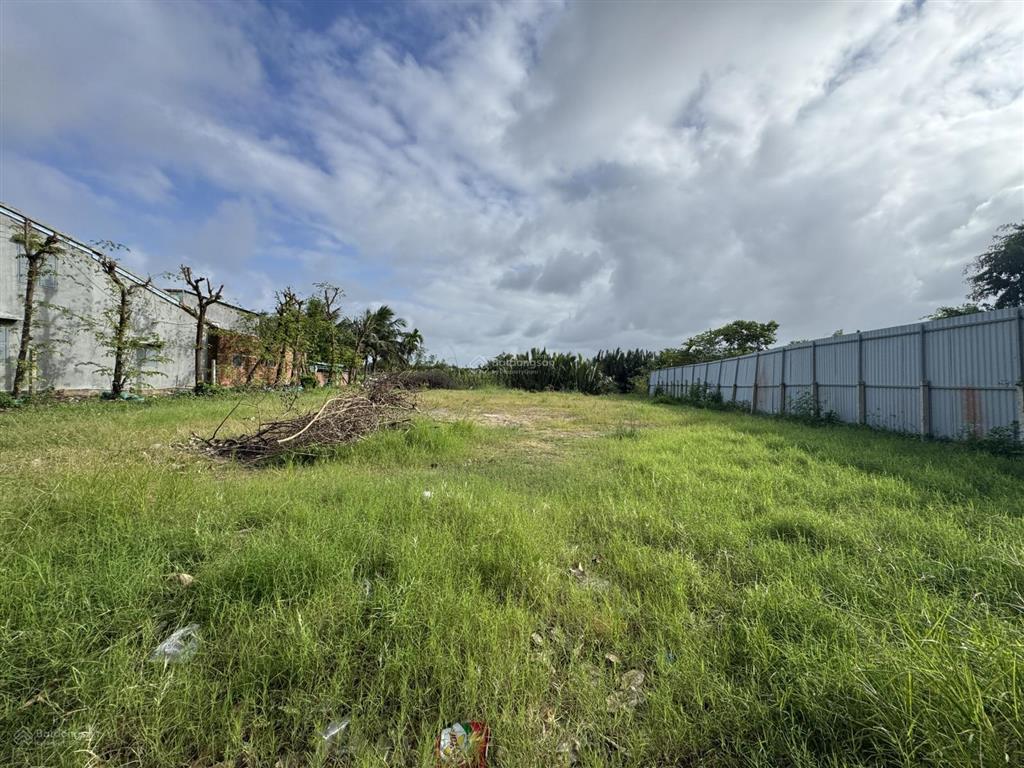 Cần bán đất hội an xây khách sạn 5  7 tầng, 724,9m2 view sông, có thiết kế, đ. nguyễn tri phương
