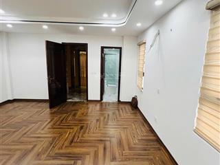 Bán nhà phân lô thịnh liệt hoàng mai, ô tô đỗ cửa, 40m x 5 tầng, nhỉnh 9 tỷ  0977 435 ***