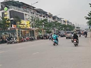 Bán nhà mặt phố kđt ao sào, hoàng mai  ô tô tránh  70m2 x 5 tầng  mt 5m  22 tỷ,  0977 435 ***