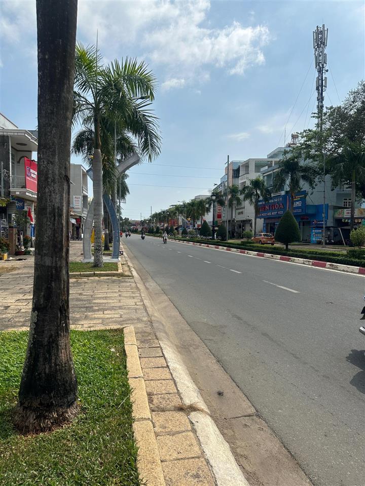 Bán gấp lô đất góc 2 mặt tiền đường võ thị sáu, phường long tâm, tp bà rịa