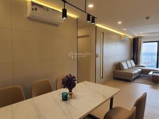 Cho thuê căn hộ 2pn chỉ view hồ tây tại kosmo tây hồ  161 xuân la ( 0349 511 ***)