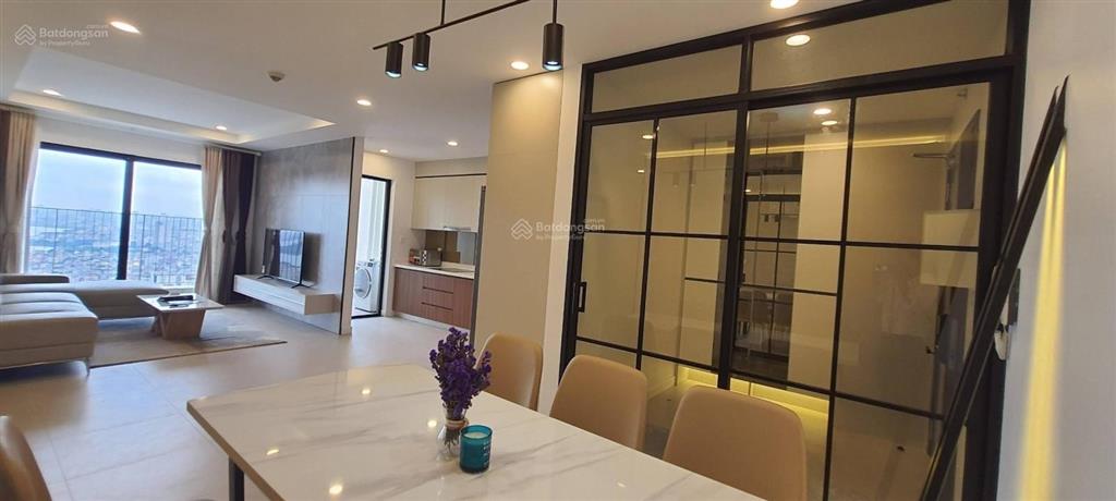 Cho thuê căn hộ 2pn chỉ view hồ tây tại kosmo tây hồ  161 xuân la ( 0349 511 ***)