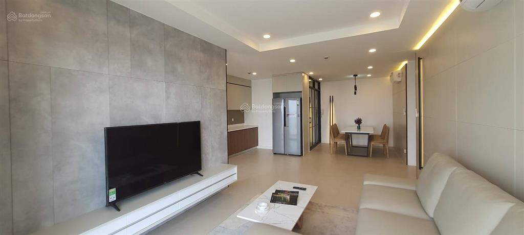 Cho thuê căn hộ 2pn chỉ view hồ tây tại kosmo tây hồ  161 xuân la ( 0349 511 ***)