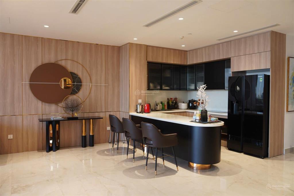 Tôi cho thuê căn hộ 2pn, 2wc tại chung cư sun grand city  69b thụy khuê ( 0349 511 ***)