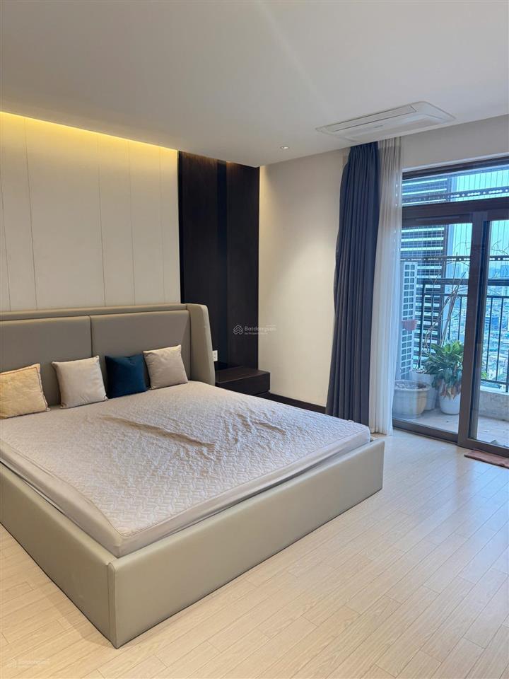 Cho thuê căn hộ penthouse tại chung cư starlake tây hồ ( 0349 511 ***)
