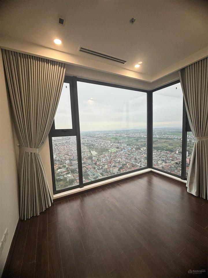 Cho thuê căn góc tòa c  vin tây mỗ giá chỉ 12tr (miễn phí dịch vụ)