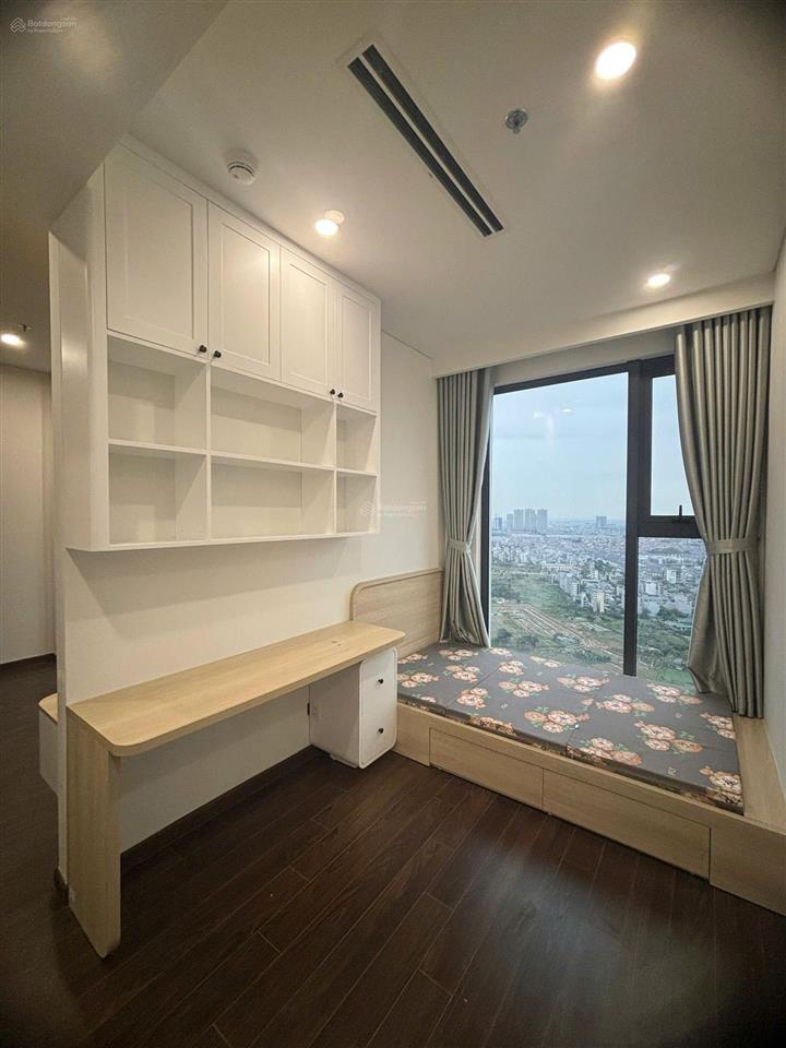 Cho thuê căn góc tòa c  vin tây mỗ giá chỉ 12tr (miễn phí dịch vụ)