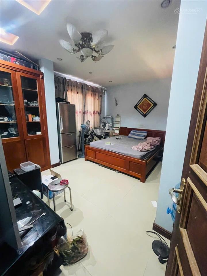 Chủ cần bán căn liền kề phân lô 4 ô tô tránh, 10m ra mặt phố